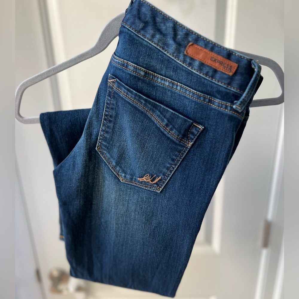 EXPRESS Jeans • Stella • Low-Rise • Barely Boot • BARELY WORN • Size 8 Long